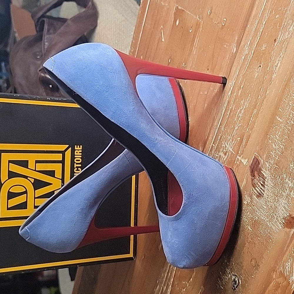 EUC Pour la Victoire "Zimmer" Baby Blue Suede & Red Stiletto Platform Heels 8.5